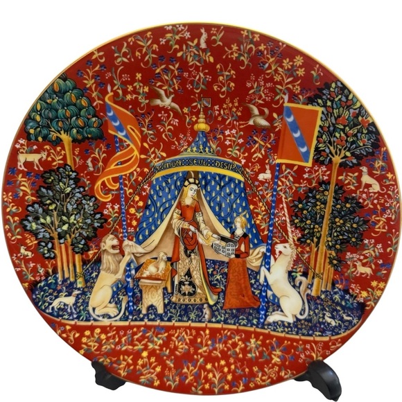 Plate The Lady & the Unicorn La Dame a La Licorne Limoges Collector Plate - Picture 2 of 9